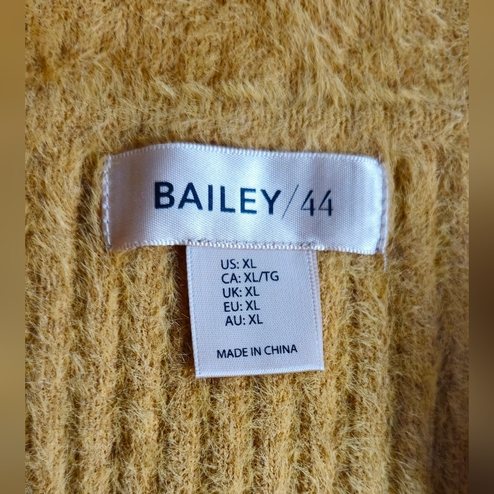 Bailey 44 V-Neck Collarded Fuzzy Mustard Gold Sweater - Size XL - Picture 6 of 7